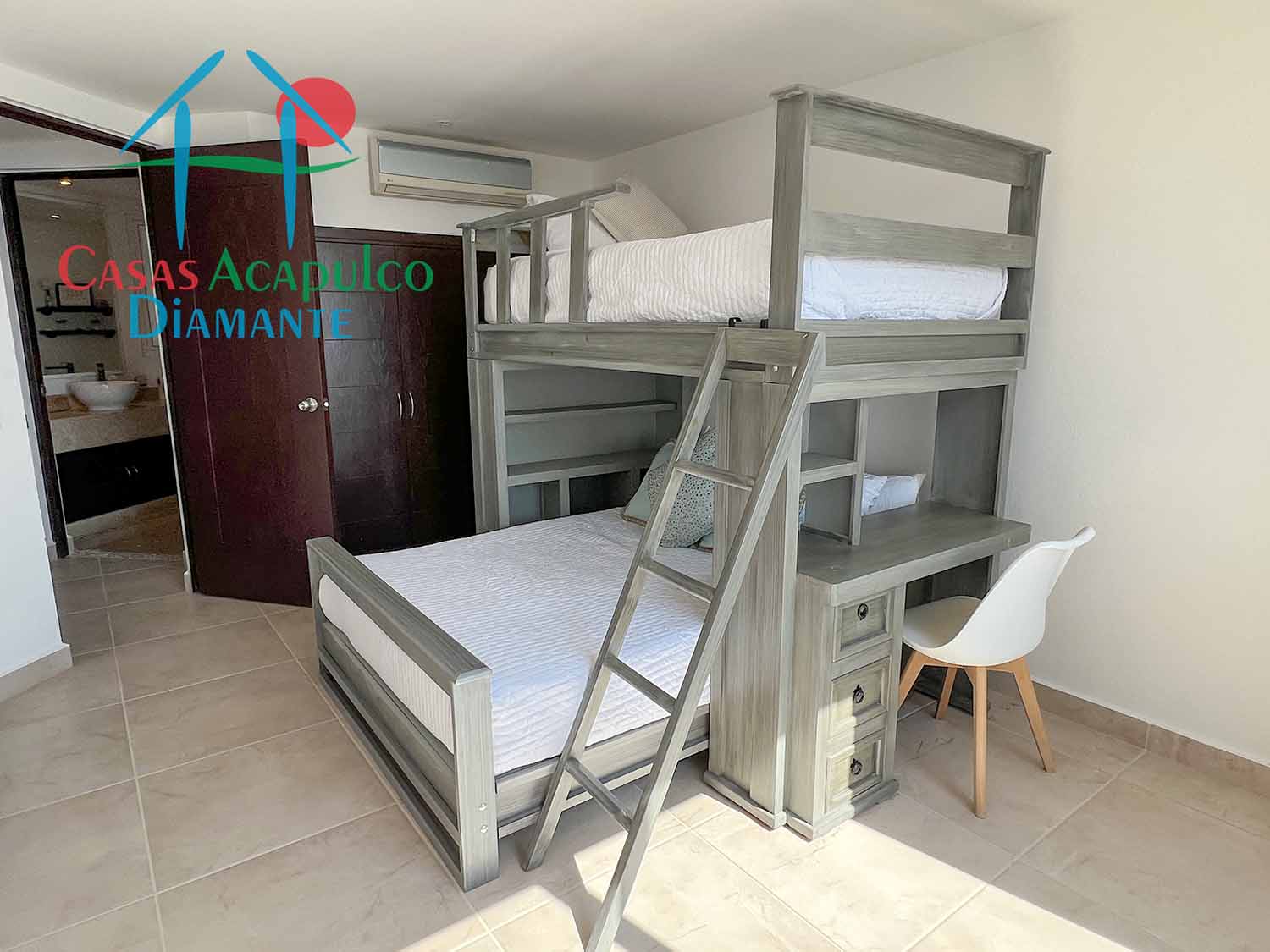 Punta Marqués Ibiza 104 - Recámara uno 2